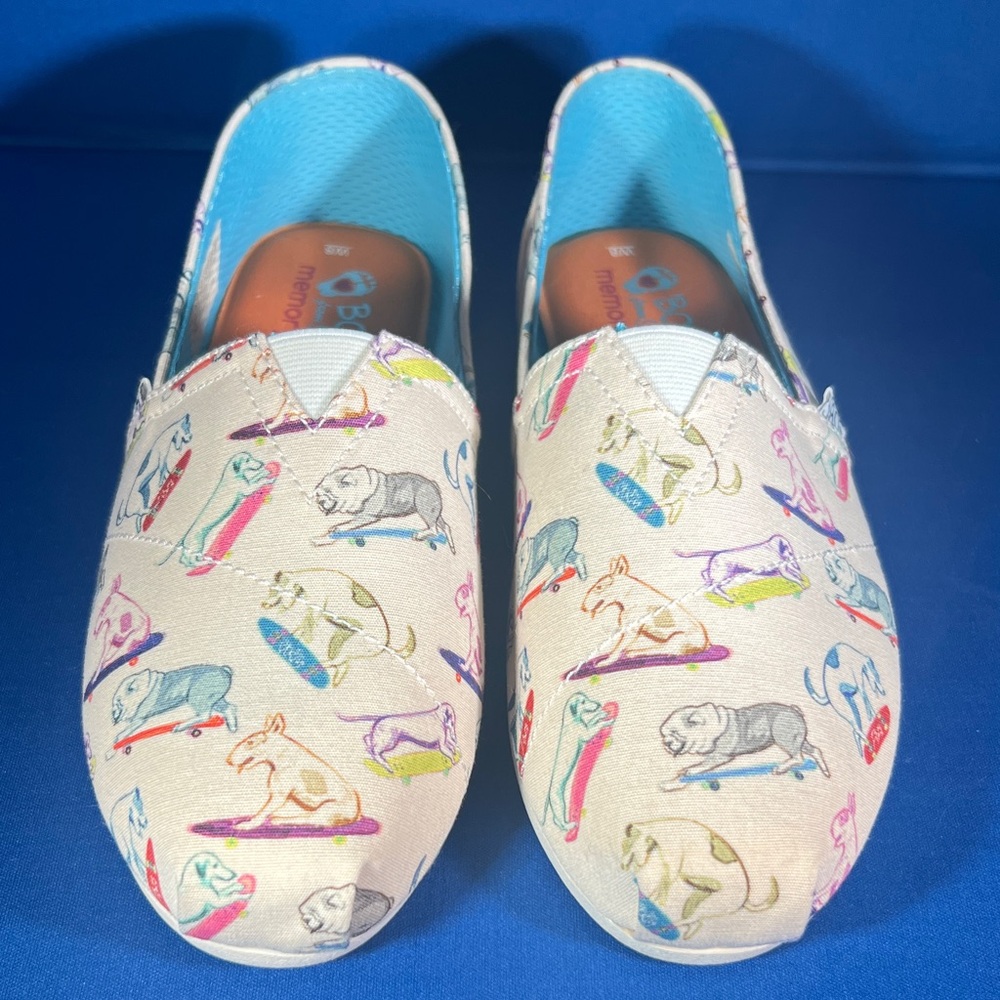 Skechers BOBS for Dogs Cream Slip-On Shoes with Colorful Print - Picture 2 of 9